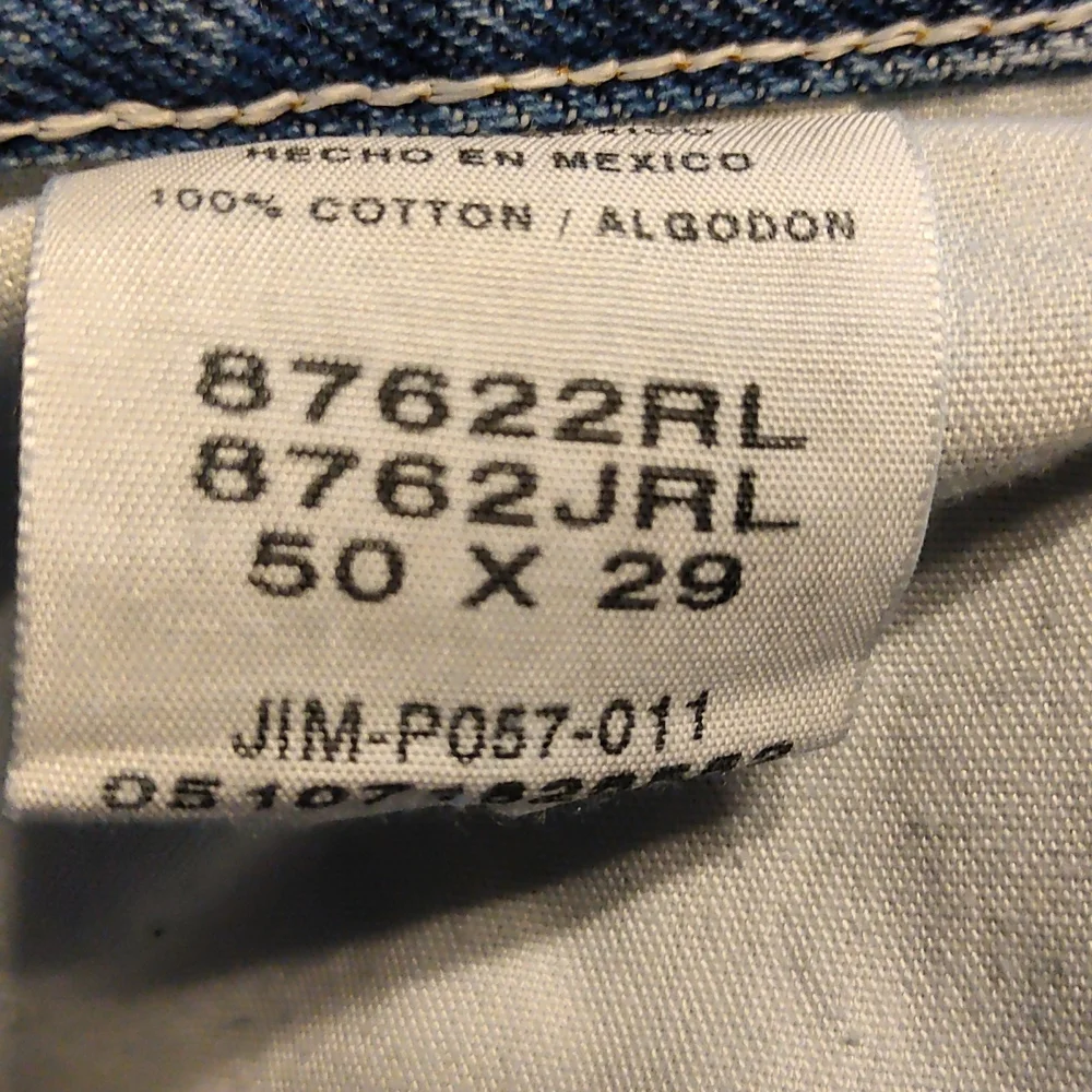 Jeans - Picture 2 of 3